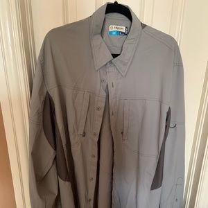 Mens XL Magellan Outdoor Long sleeve grey shirt.